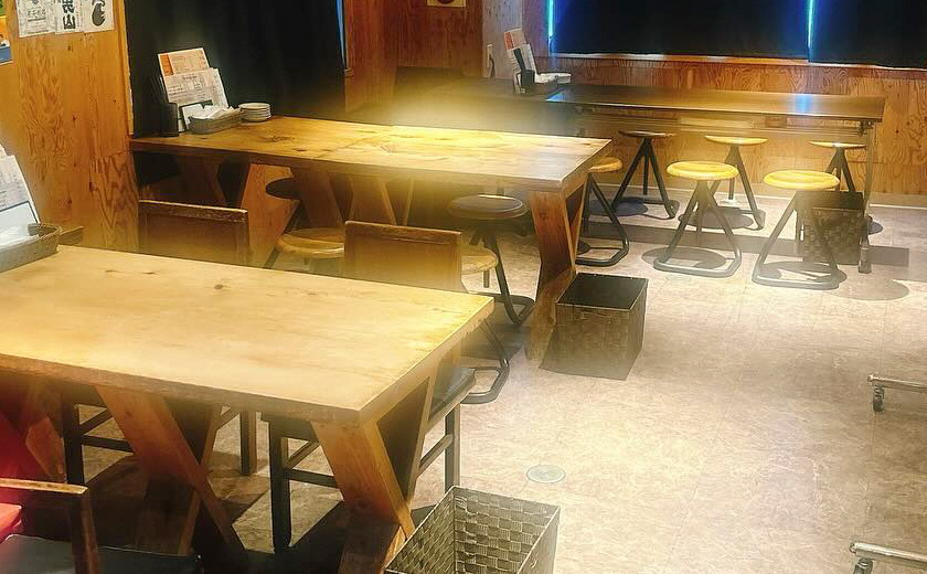 ■5階 テーブル席 15席 団体様の貸し切りも可能です！